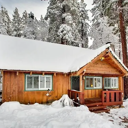 Villa 3710 Needle Peak Rd